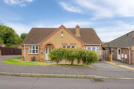 3 bedroom Detached bungalow for sale in Baggaley Drive, Horncastle, LN9