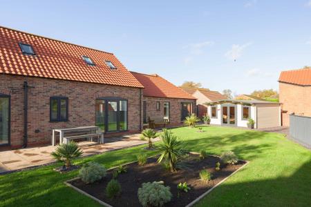 4 bedroom Detached house for sale in Hill Top Close, Toynton All Saints, PE23