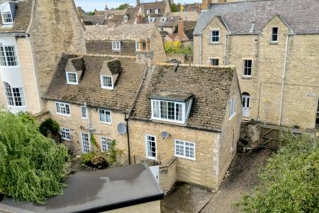 3 bedroom Cottage for sale in Austin Street, Stamford