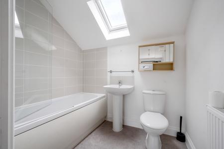 1 bedroom Coach House for sale in Barnes Court, Stamford