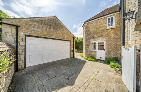 4 bedroom Cottage for sale in Camphill Cottages, Little Casterton