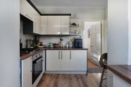 4 bedroom Detached house for sale in Cherryholt Road, Stamford, PE9