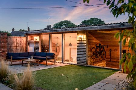 3 bedroom Detached house for sale in Denford Road, Ringstead