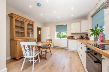 3 bedroom Semi-detached house for sale in Elton Road, Wansford