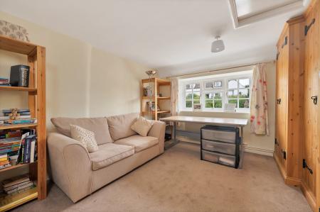 2 bedroom Cottage for sale in High Street, Easton On The Hill, Stamford, PE9