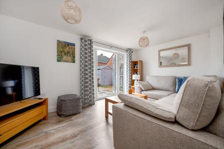 3 bedroom Detached house for sale in Kingsdown Drive, Stamford