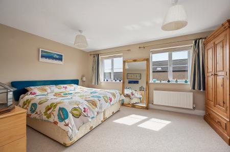 4 bedroom Town house for sale in Langton Walk, Stamford