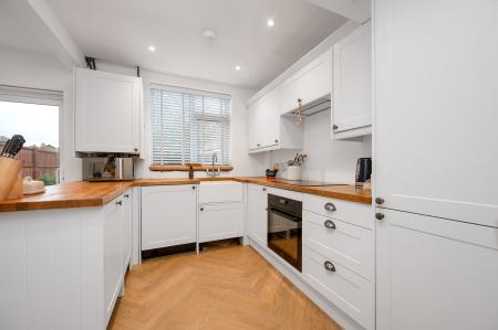 3 bedroom Semi-detached house for sale in Lonsdale Road, Stamford