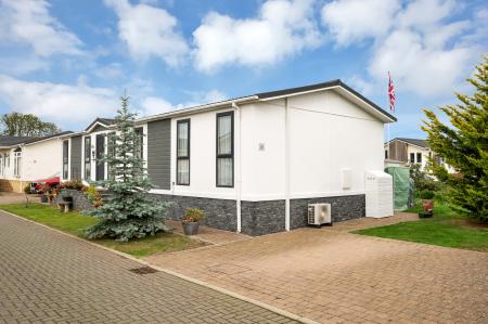 3 bedroom Park home for sale in Mill Lane, Yarwell Mill, Yarwell