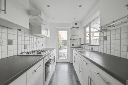 2 bedroom Terraced House for sale in South View Terrace, Stamford