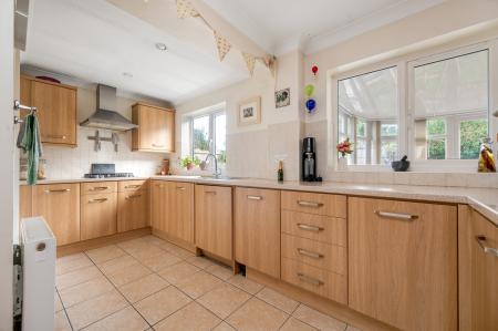3 bedroom Detached house for sale in The Drove, Collyweston