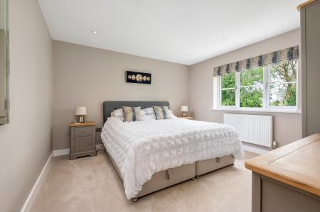 5 bedroom Detached house for sale in Tricklebank Gardens, Stamford