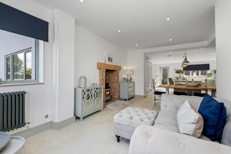 4 bedroom Detached house for sale in Turnpike Road, Ryhall, Stamford, PE9