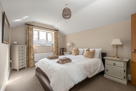 4 bedroom Detached house for sale in Uffington Road, Barnack, Stamford, PE9