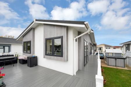 2 bedroom Park home for sale in Waters View, Yarwell