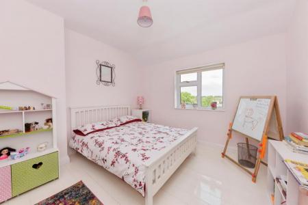 3 bedroom Terraced House to let in Rutland Road, Stamford, PE9