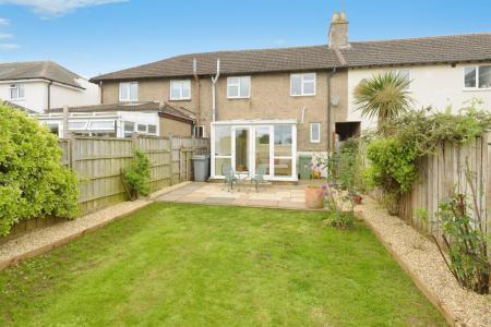 3 bedroom Terraced House to let in Rutland Road, Stamford, PE9