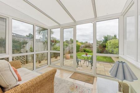 3 bedroom Terraced House to let in Rutland Road, Stamford, PE9