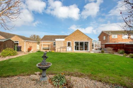 3 bedroom Detached bungalow for sale in Angus Close, Stamford