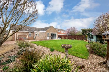 3 bedroom Detached bungalow for sale in Angus Close, Stamford