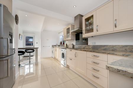 3 bedroom Detached bungalow for sale in Angus Close, Stamford