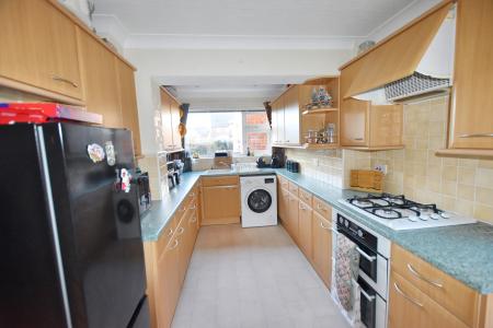 3 bedroom Semi-detached house for sale in Cottesmore Road, Stamford