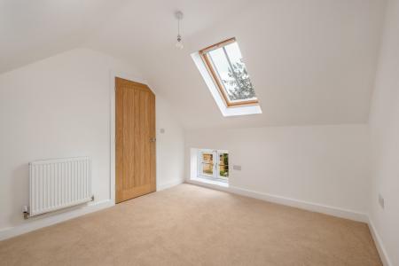 2 bedroom Cottage for sale in Main Street, Woodnewton, Stamford, PE8