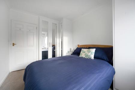 1 bedroom Flat for sale in Newcomb Court, Stamford, PE9