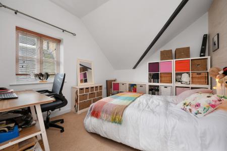 2 bedroom Maisonette for sale in Pauleys Court, Stamford
