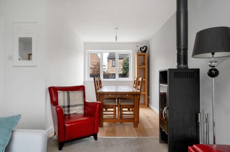 3 bedroom Semi-detached house for sale in Primrose Way, Stamford