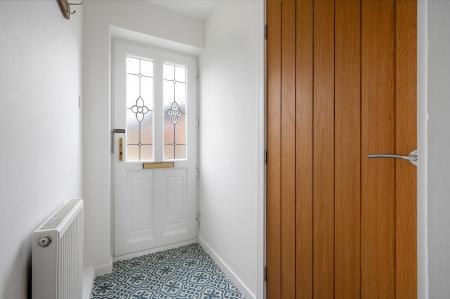 3 bedroom Semi-detached house for sale in Primrose Way, Stamford