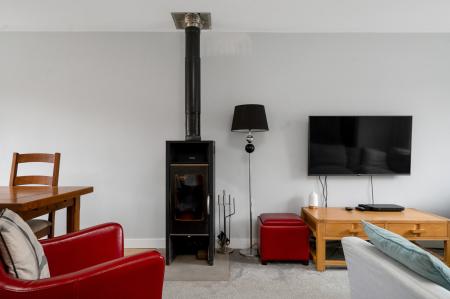 3 bedroom Semi-detached house for sale in Primrose Way, Stamford