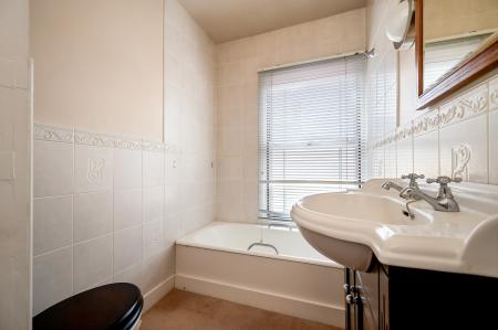 3 bedroom Terraced House for sale in St Leonards Street, Stamford