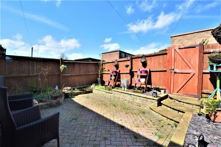 3 bedroom Terraced House to let in Trinity Road, Stamford, PE9