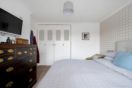 3 bedroom Semi-detached house for sale in Moray Close, Stamford