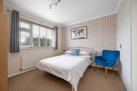 3 bedroom Semi-detached house for sale in Moray Close, Stamford