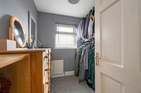 3 bedroom Semi-detached house for sale in Moray Close, Stamford