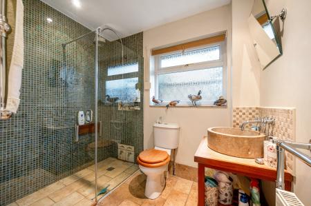 3 bedroom Detached bungalow for sale in Meadow Lane, Thornhaugh