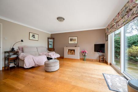 3 bedroom Detached bungalow for sale in Meadow Lane, Thornhaugh