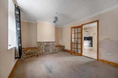 2 bedroom End of terrace house for sale in Cornstall Buildings, Stamford
