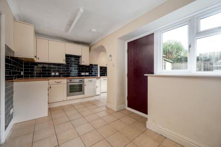 2 bedroom End of terrace house for sale in Cornstall Buildings, Stamford