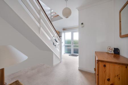 5 bedroom Detached house for sale in Queens Walk, Stamford