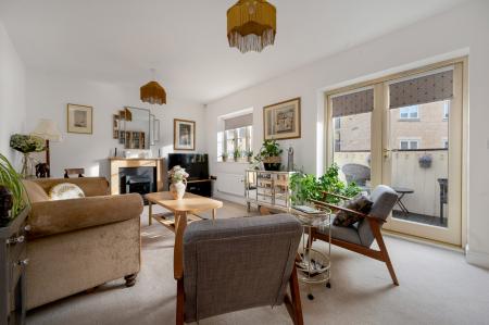 4 bedroom Town house for sale in Wharf Road, Stamford