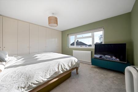 3 bedroom Semi-detached house for sale in Drift Avenue, Stamford