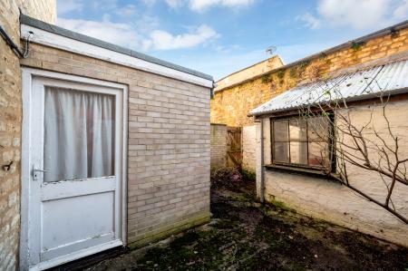 2 bedroom Town house for sale in St Leonards Street, Stamford