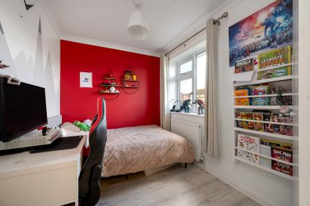 4 bedroom Detached house for sale in Stirling Road, Stamford, PE9