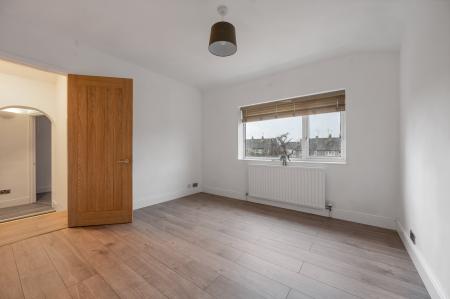 5 bedroom Detached house for sale in Sutherland Way, Stamford