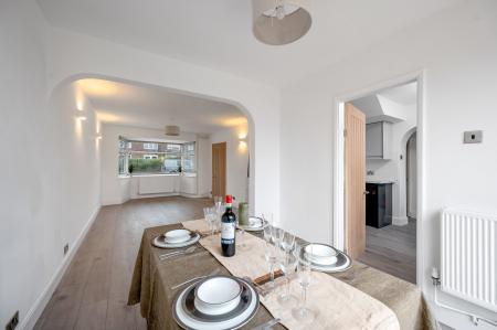 5 bedroom Detached house for sale in Sutherland Way, Stamford