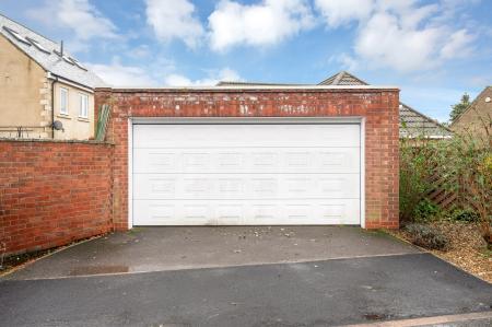 2 bedroom Detached bungalow for sale in William Cottage, Stamford
