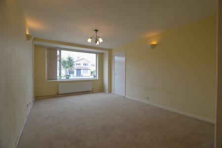 3 bedroom Semi-detached house for sale in Lindsey Road, Uffington